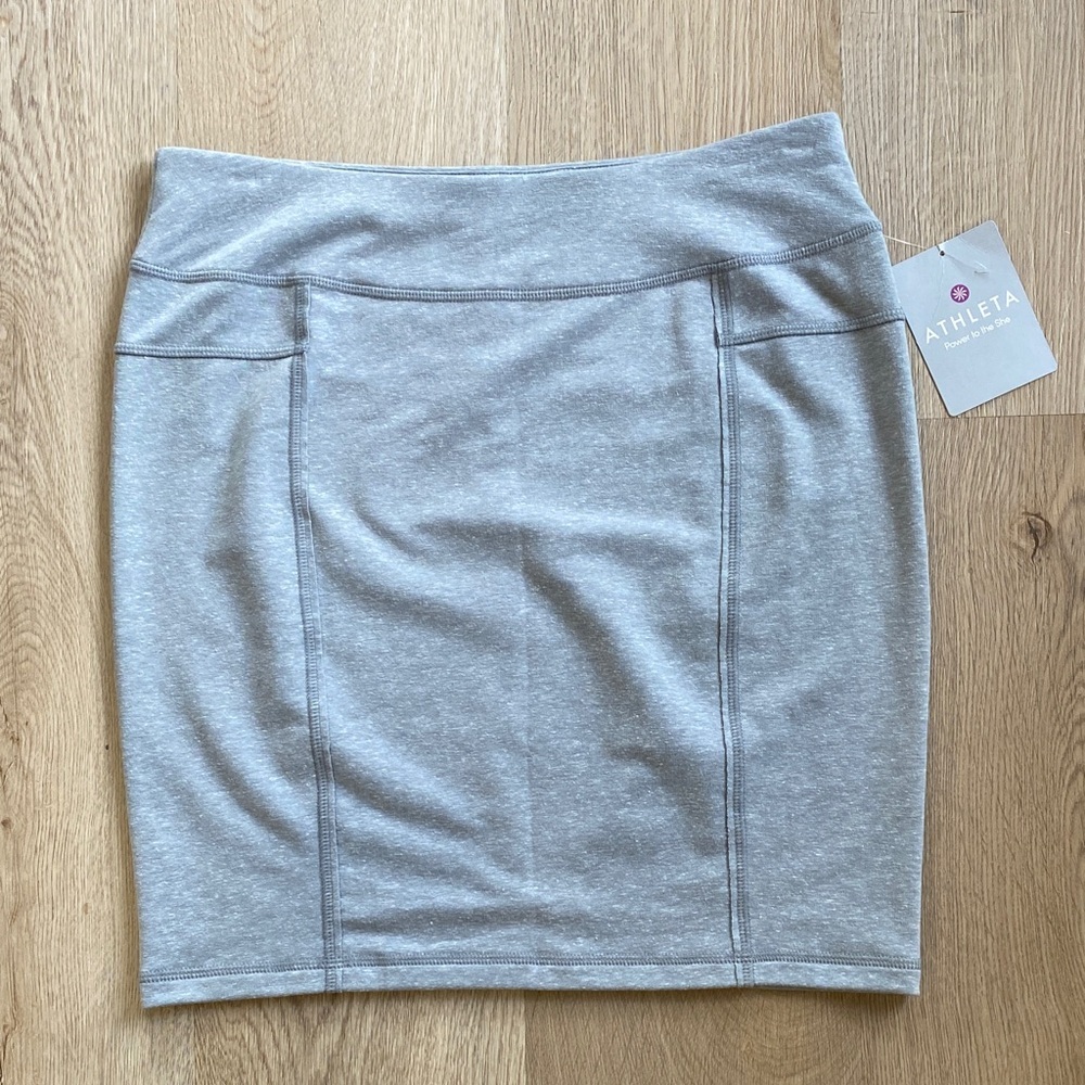 Athleta NWT Soho Gray Knit Pencil Skirt Athleisure Casual Stretch Skirt Size